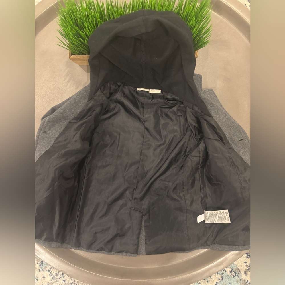 Calvin Klein Kids Gray Hooded Jacket Size 3T NWOT - Picture 7 of 10